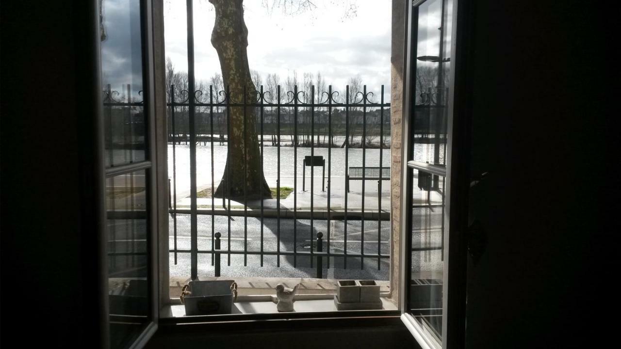 Appart La Gabare - Face Loire Quai Du Chatelet Orleans Exterior photo